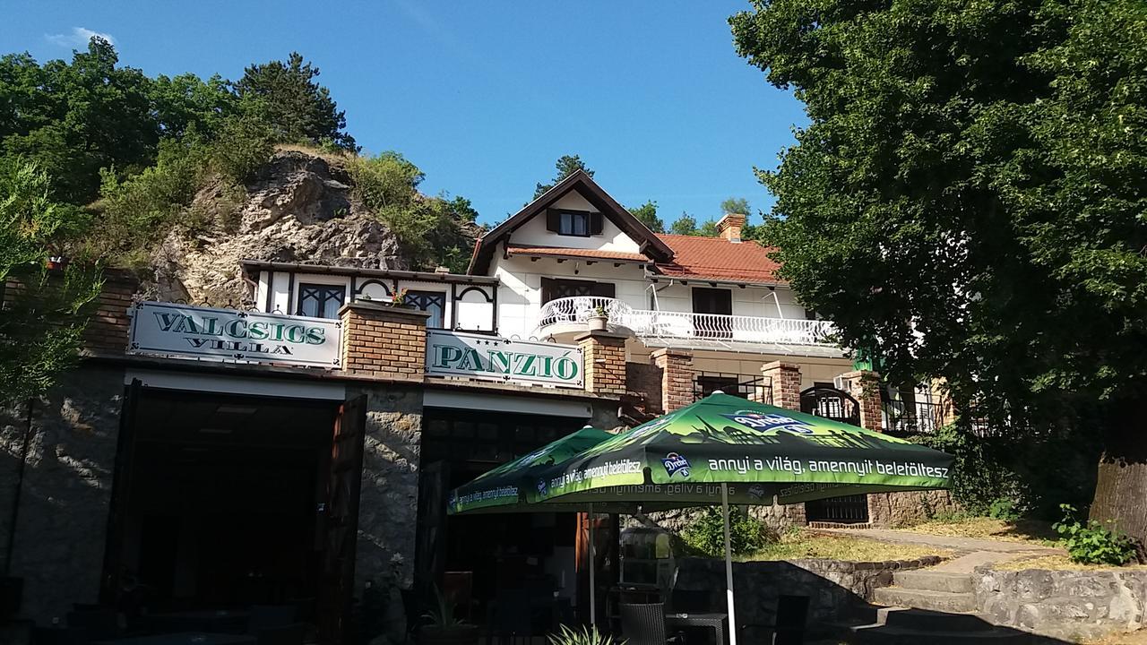 Valcsics Villa Panzió Pécs Esterno foto
